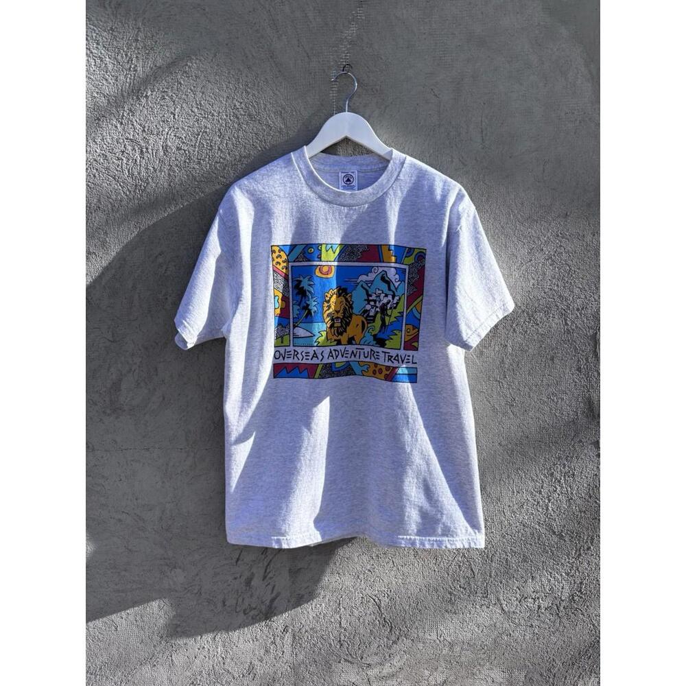 Vintage 2000 Overseas Adventure Travel T-shirt Large Delta Tee Nature Art